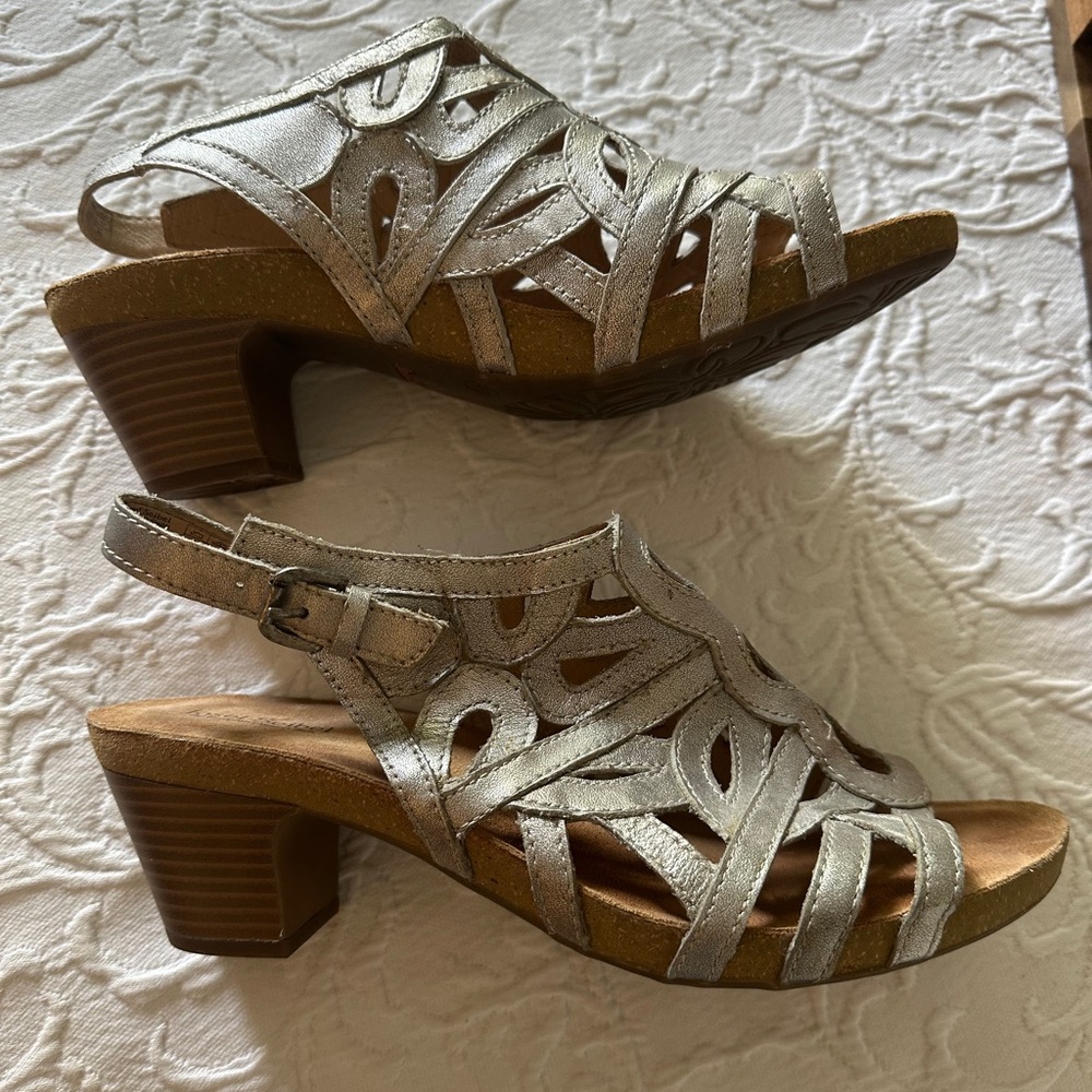 Josef Seibel Metallic Silver Sandal open toe heel size 40